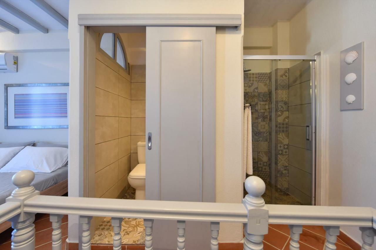 Almyra Seaview Maisonette In Naousa מראה חיצוני תמונה